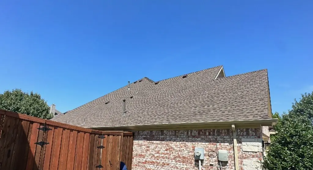 Completed roof replacement project in Ceres